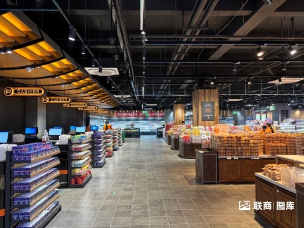 全面学习胖东来，欧德福高品质新店开业