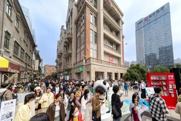 时隔十年，优衣库与京东再度“牵手”