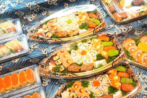 丹尼斯安阳中华店焕新迎客，逛吃氛围感拉满