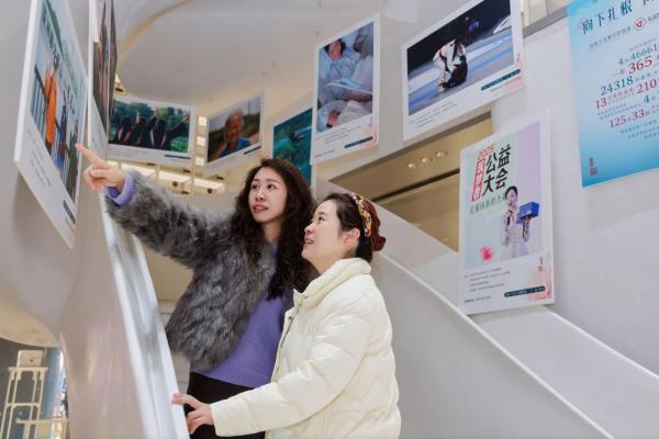 岁末年初的心理守护：花西子女性关爱公益沙龙在杭举办