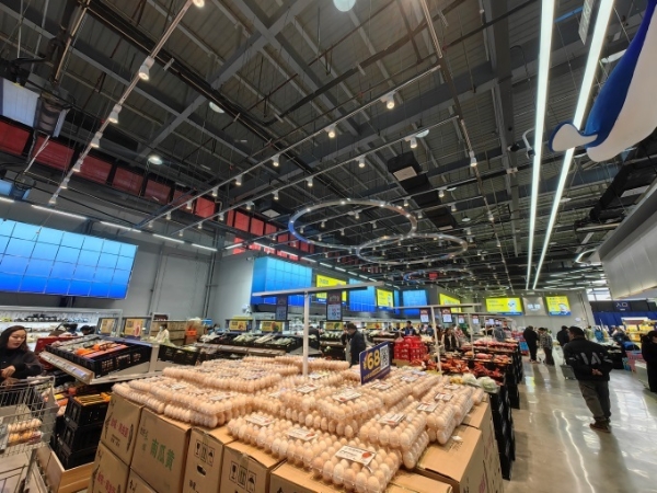 鲸喜仓宜兴店盛大启幕，战报亮眼创区域标杆