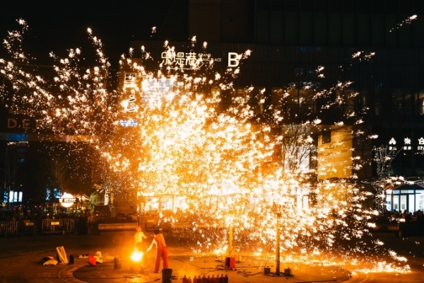 杭州远洋乐堤港拉开八周年庆帷幕