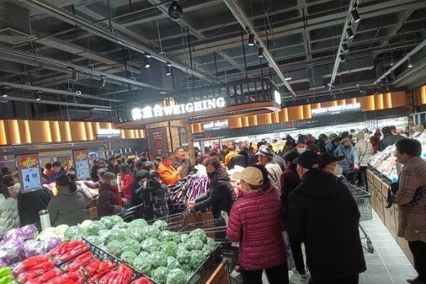 美铭超市进行“胖东来式”调改，从商品到服务全面升级