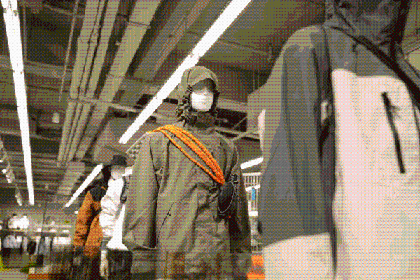 美邦服饰控股股东转让近7.9％股权，套现3.47亿