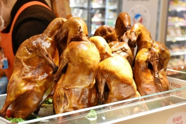 伊藤“中国社区第一店”，如何用“七字”做调改？