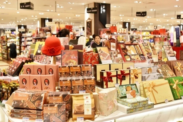 伊藤“中国社区第一店”，如何用“七字”做调改？