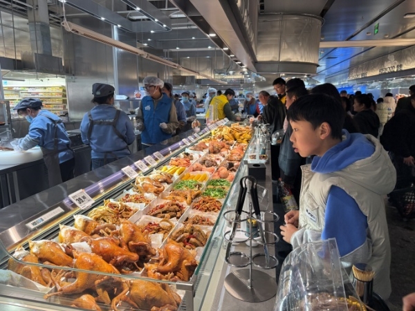 全面学习胖东来，家佳福高品质新店亮相云南富源