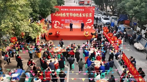 日均20万单、覆盖277城！菜老包“爆改”老菜场