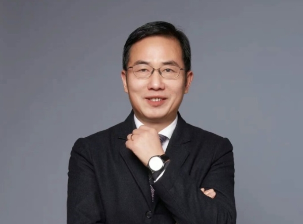 贵州合力超市集团执行副总汪建文光荣退休