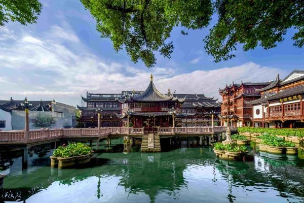 豫园商城2025年预亏48亿