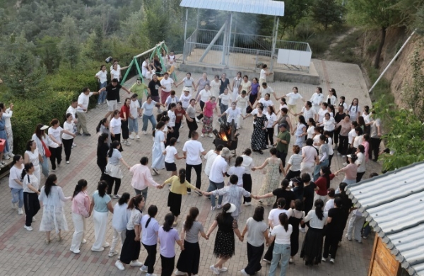 零售变革需久久为功，青海一家亲践行胖东来理念焕新生