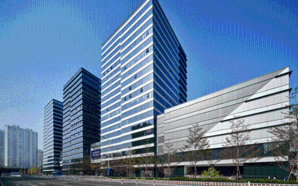 SM厦门综合体2025年销售额58亿，同比增长约2.5%