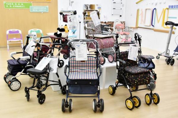 把养老变成“享老”，伊藤洋华堂的适老化改造样本观察