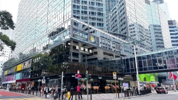 百货商场迈入“古法黄金”时代