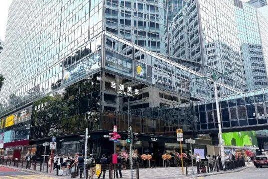百货商场迈入“古法黄金”时代
