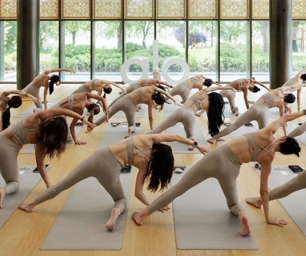 lululemon劲敌确定入驻内地，先从天猫开始